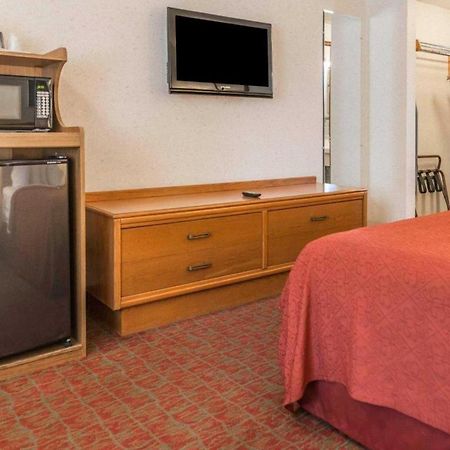 Quality Inn Royle Kittanning Buitenkant foto
