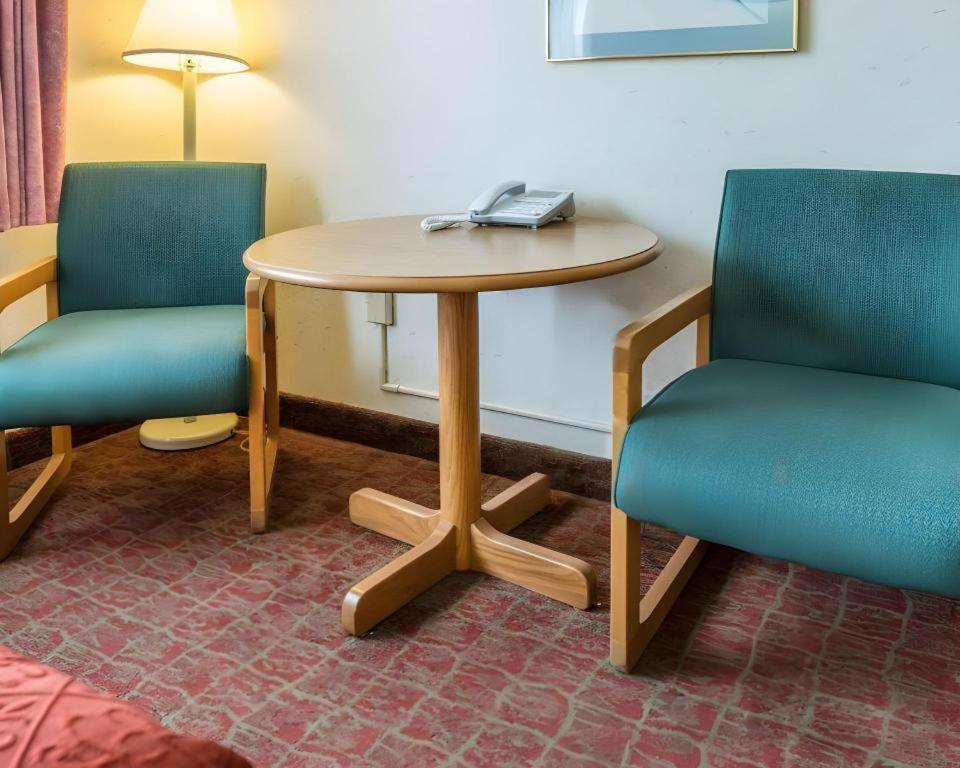 Quality Inn Royle Kittanning Buitenkant foto
